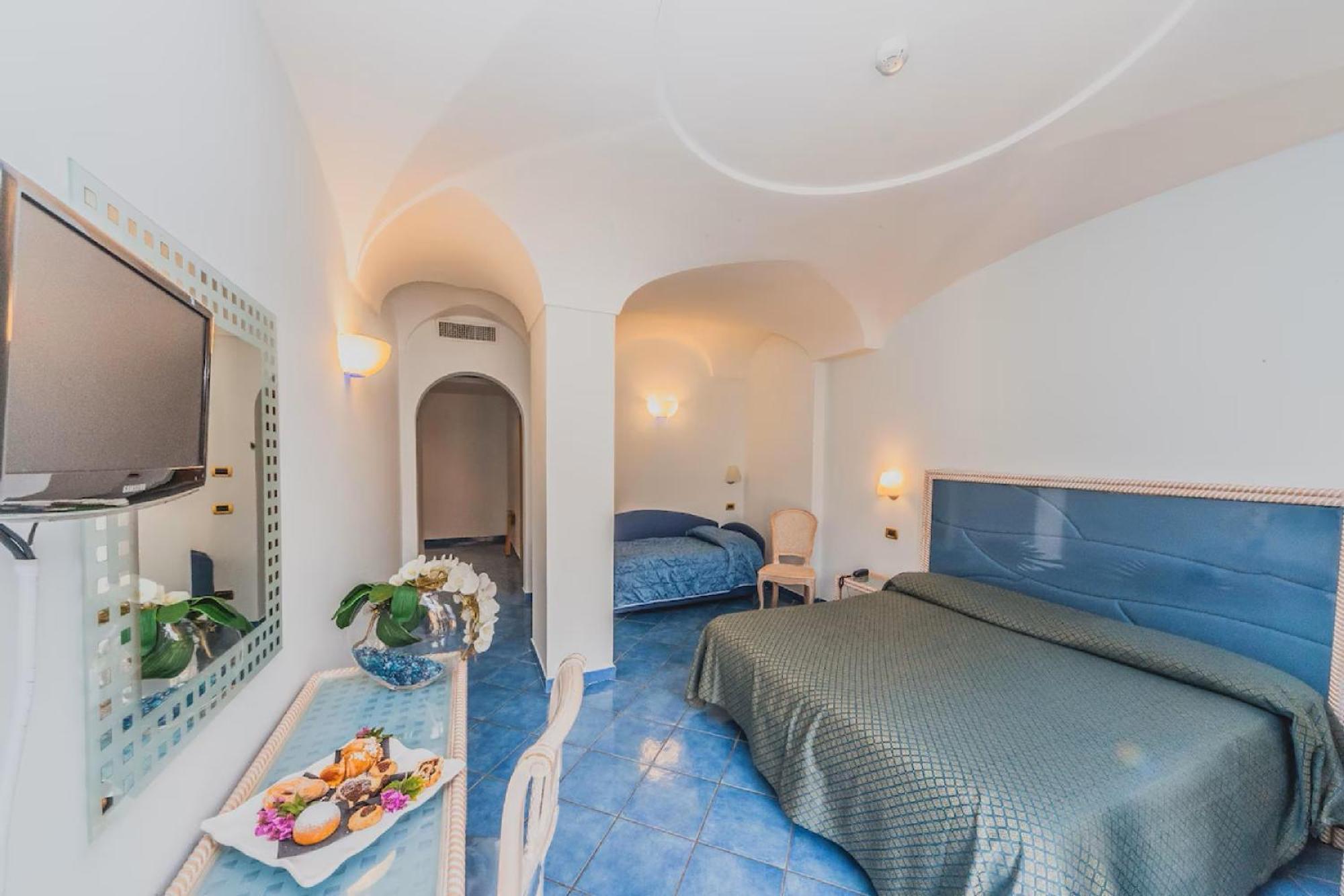 Standard Triple Room,1771509020:JPEG
